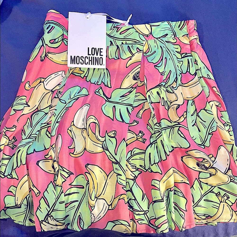 Love Moschino skirt (US) size 8